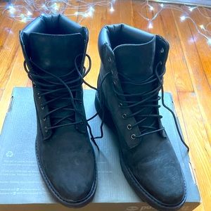 Timberland Women Black Boots Suede